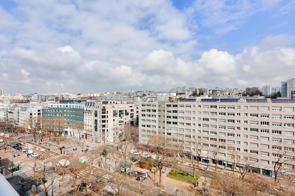 Appartamento Avec Balcon Et Parking A 1min Du Metro Parigi